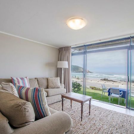 Herolds Bay Accommodation - Hiers Ons Weer Downstairs Экстерьер фото