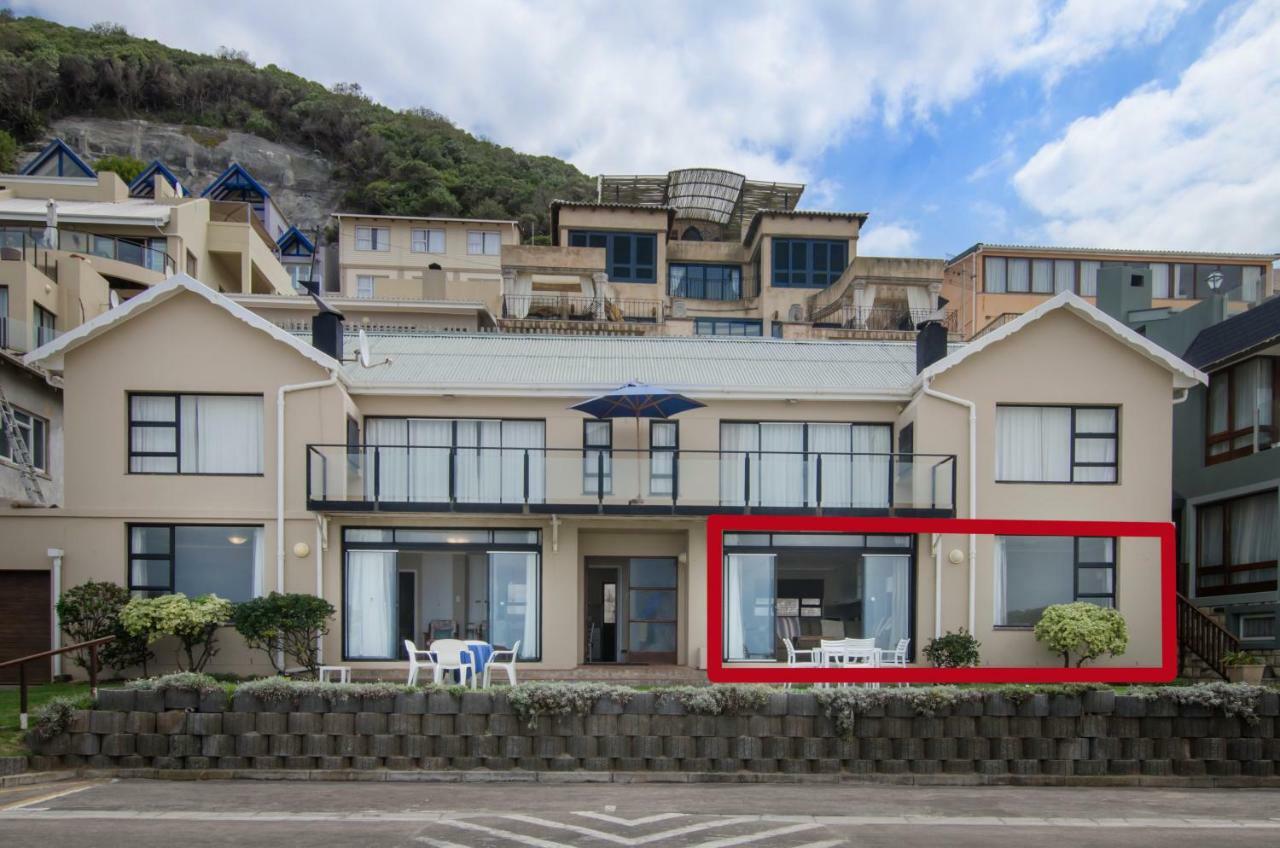 Herolds Bay Accommodation - Hiers Ons Weer Downstairs Экстерьер фото